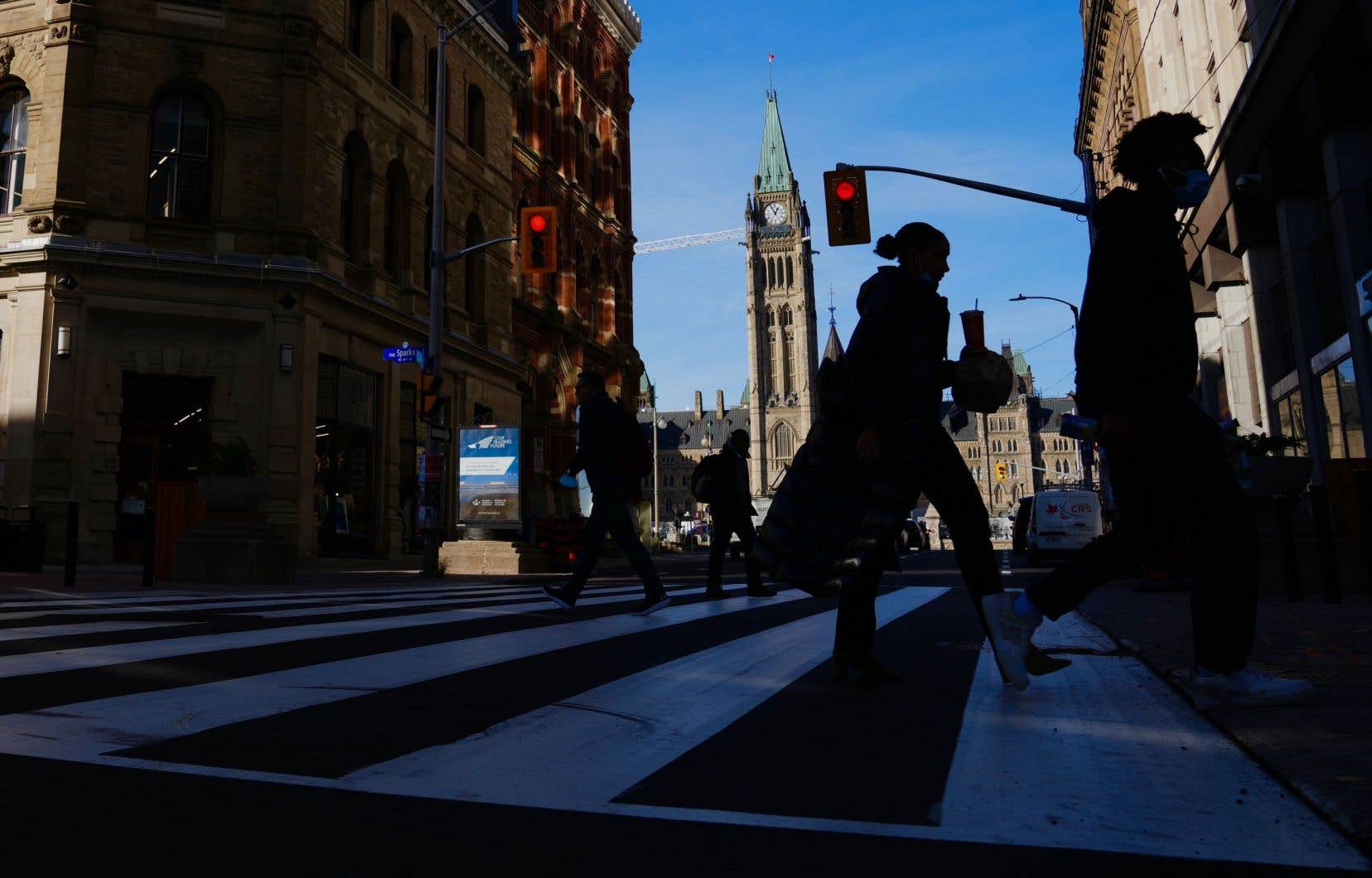 Ottawa parents are taking Ontario to court to get a French-language school