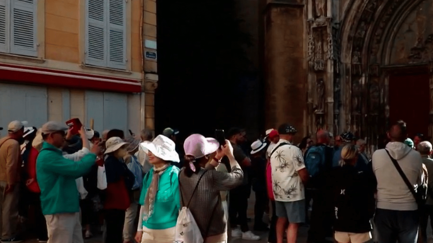 Overtourism: the residents of Aix-en-Provence have had enough of the influx of cruise passengers