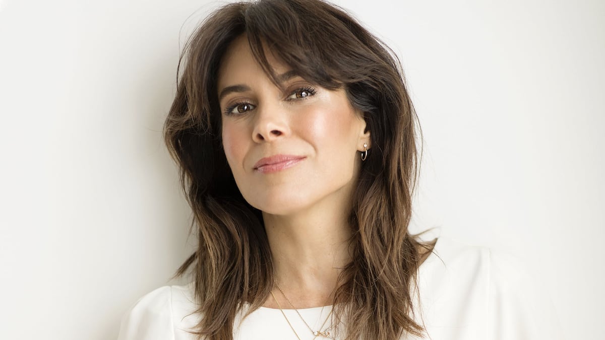 (VIDEO) Julie Perreault speaks to Clin d'oeil Magazine about the controversial trends of summer 2024